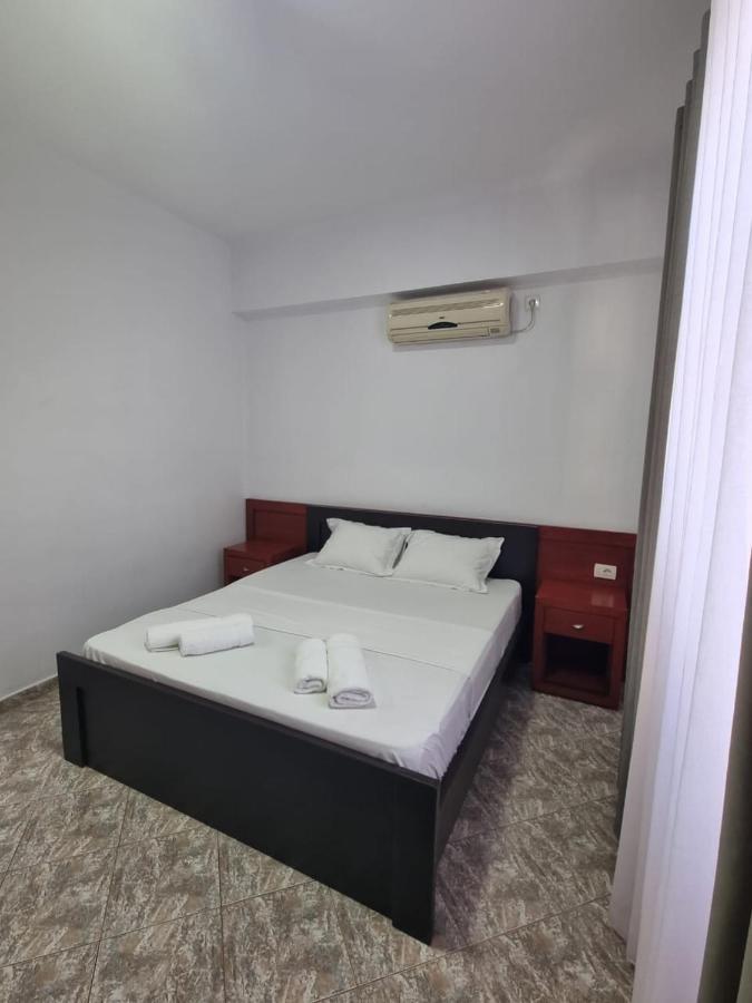 Ideal Apartments & Rooms Sarande Exterior photo